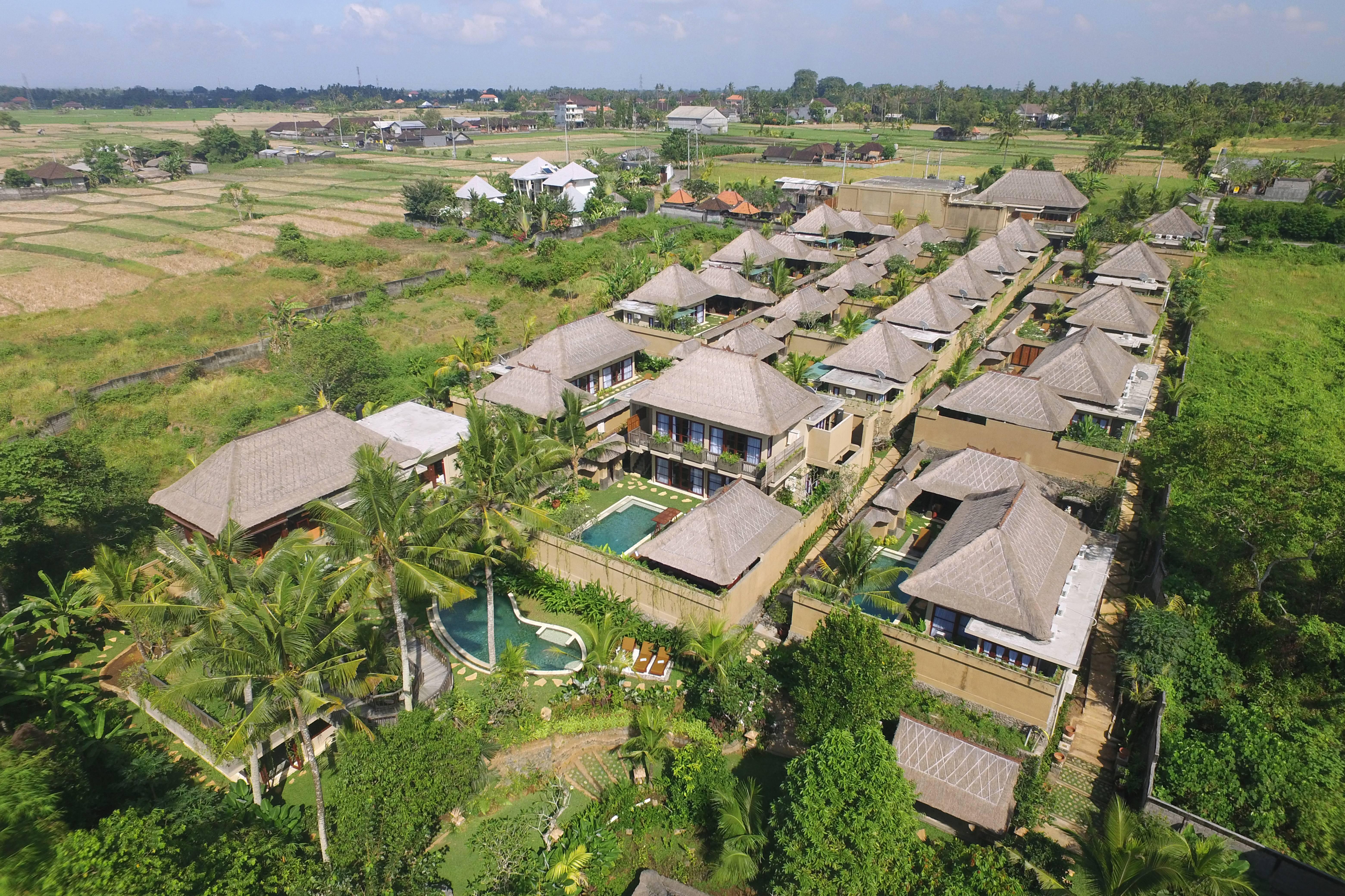 우붓 뉴 발리 리조트&스파 외부 사진 Aerial view of the resort