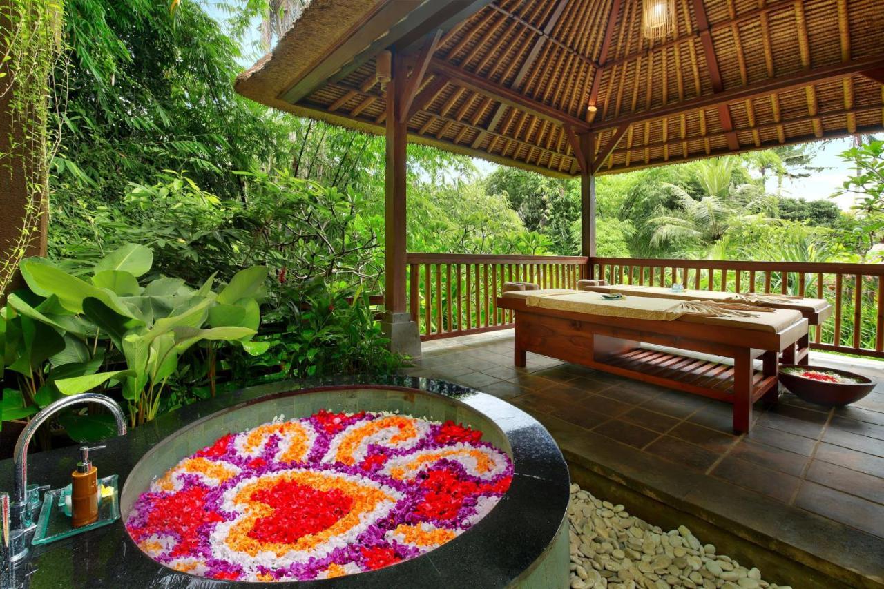 우붓 뉴 발리 리조트&스파 외부 사진 A spa in Bali, Indonesia