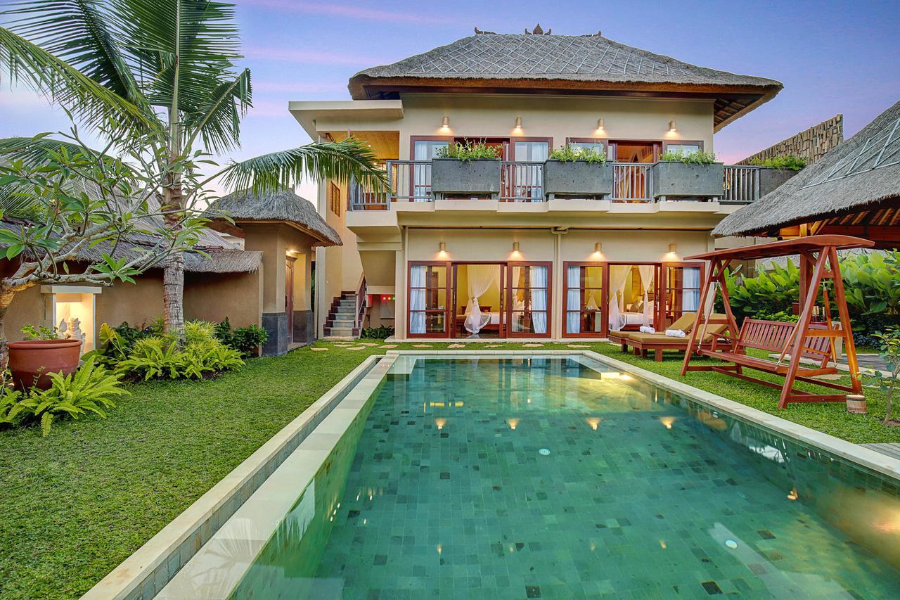 우붓 뉴 발리 리조트&스파 외부 사진 A villa in Phuket, Thailand